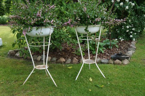 Brocante Antike Waschständer – Der kleine Landladen